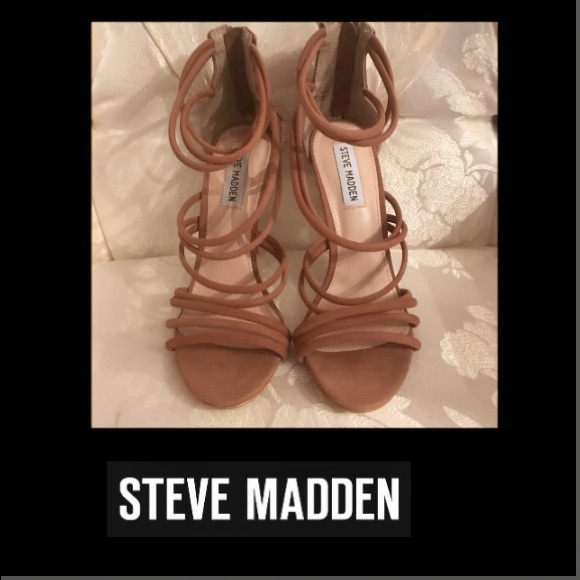 🦋Steve Madden Santi Camel Nubuck Strappy Heel - Picture 2 of 5